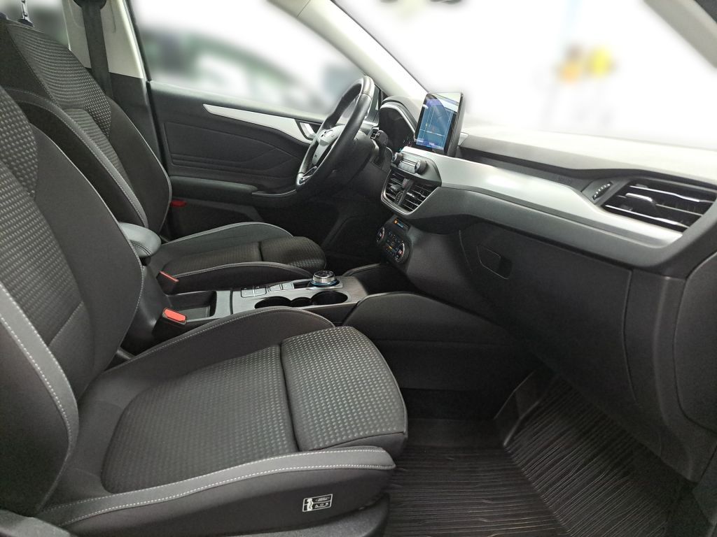 Ford Focus Turnier 2.0 Aut. COOL&CONNECT LED NAVI AHK