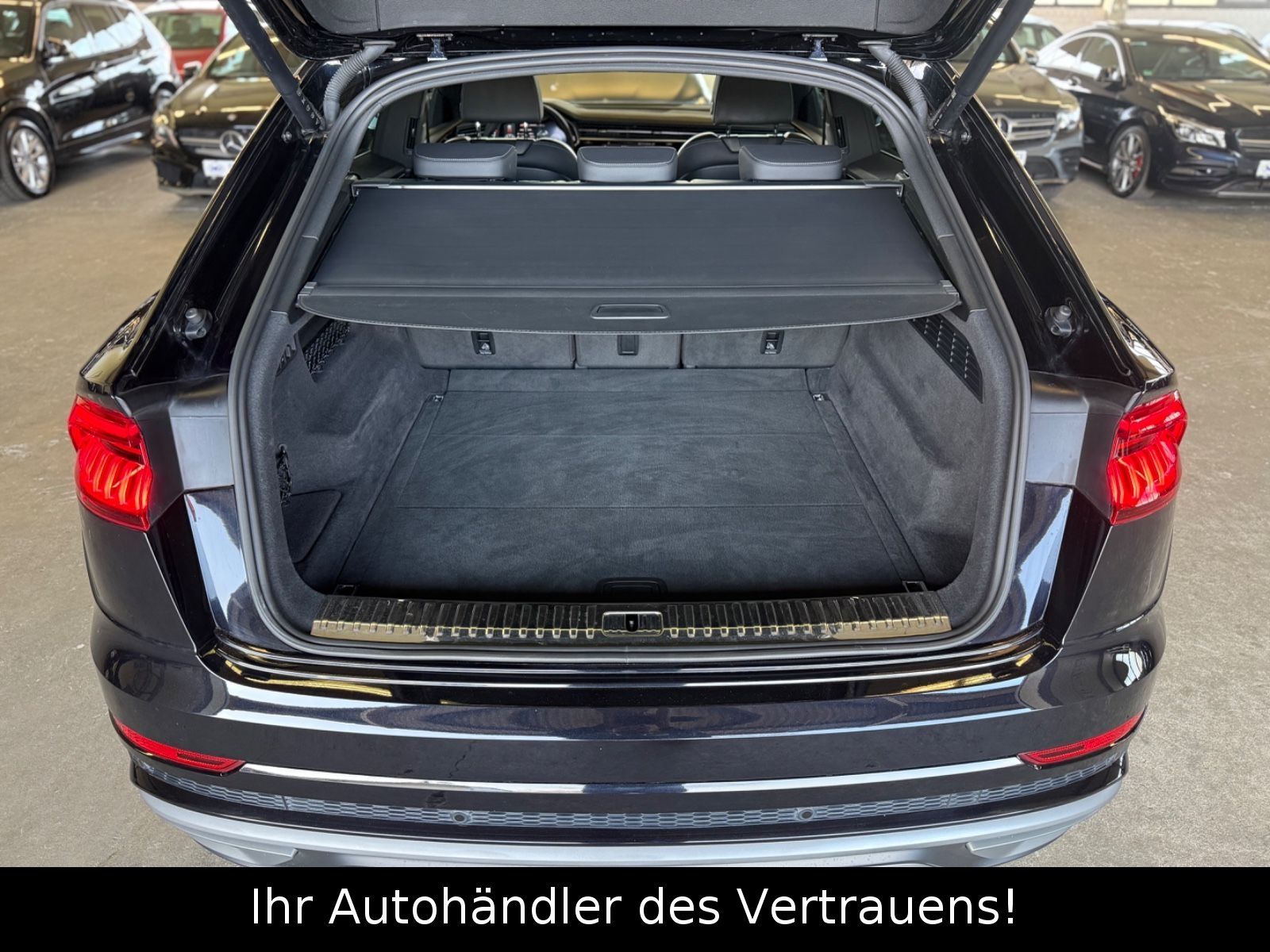 Audi Q8 50 TDI quattro S-Line - Samsaru's Car Outlet