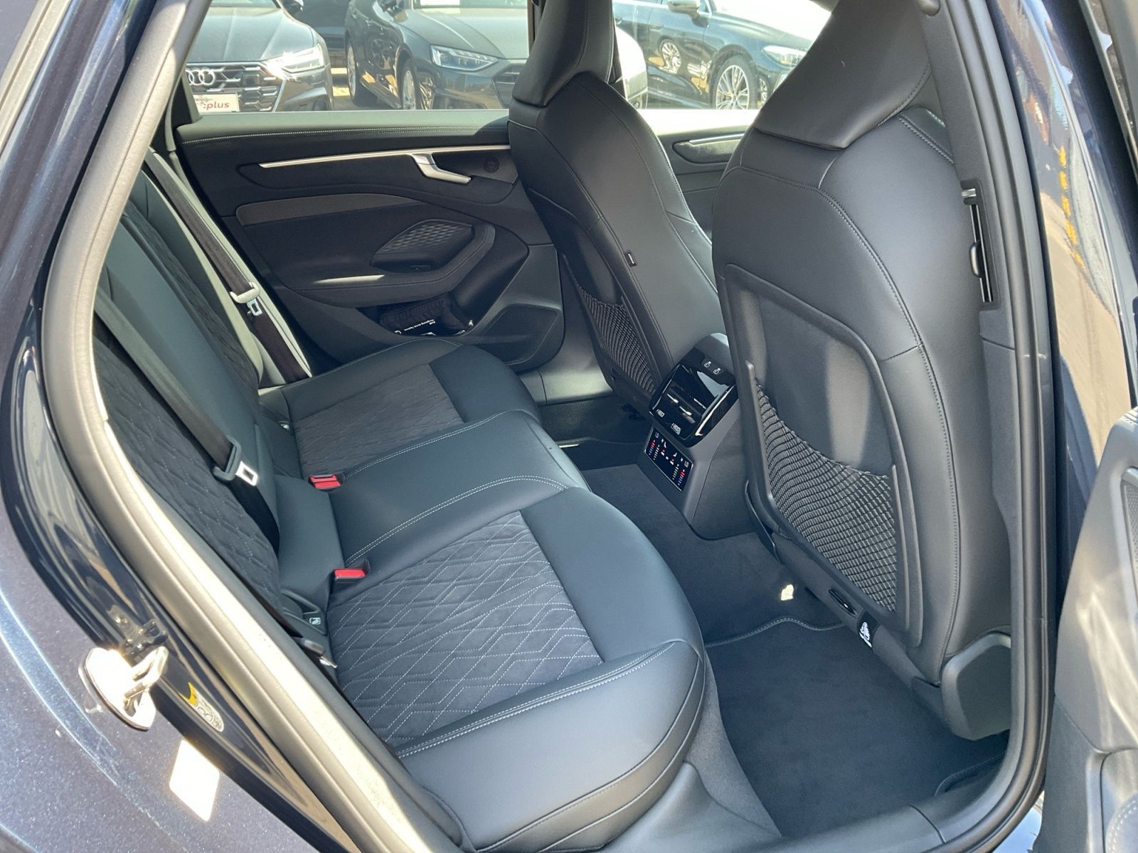 Audi A6 Avant TDI 150KW quattro 2x S-line Matrix 360°