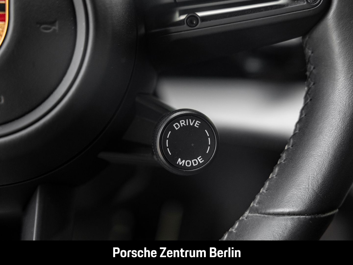 Porsche Taycan Turbo Sport Turismo Burmester Panorama