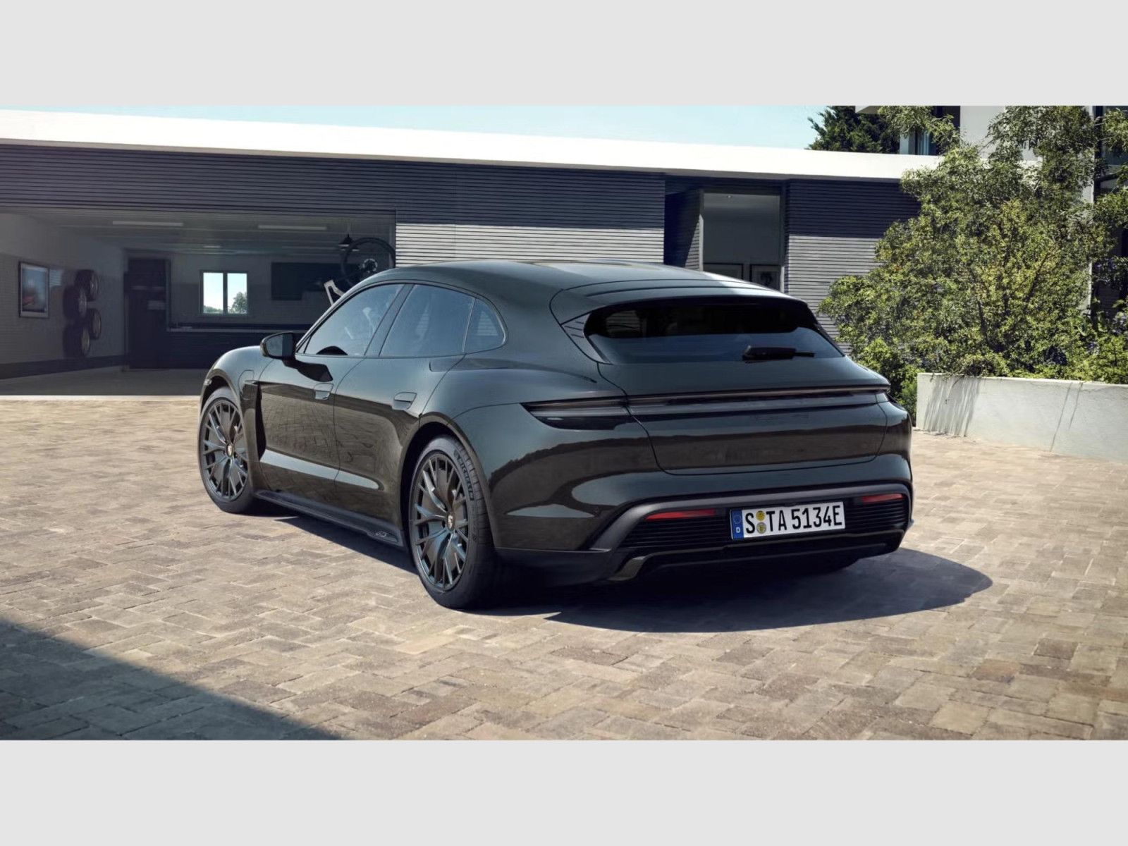 Porsche Taycan GTS Sport Turismo