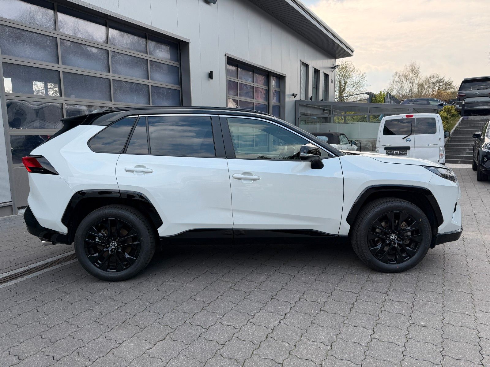 Toyota RAV 4 2.5 Hybrid 4x2 Style VOLL JBL+360°+LEDER