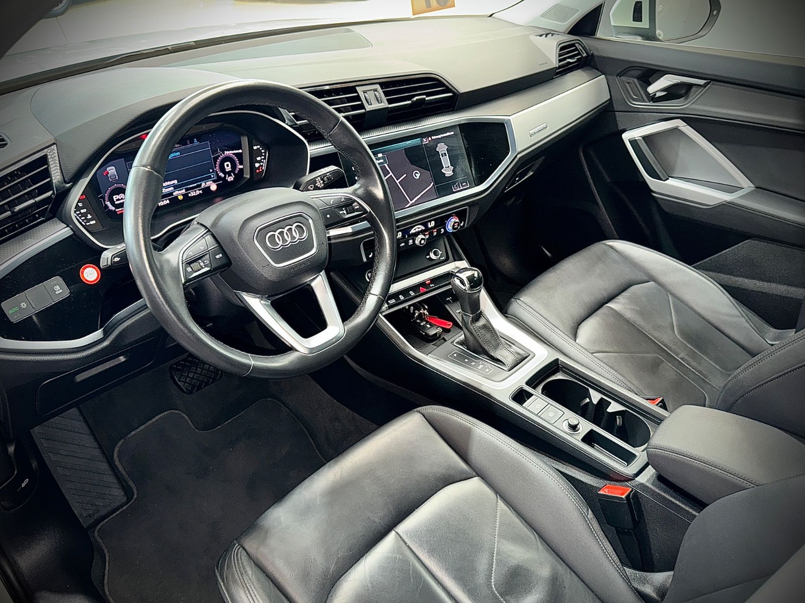 Audi Q3 Sportback 45 TFSI quattro - Samsaru's Car Outlet