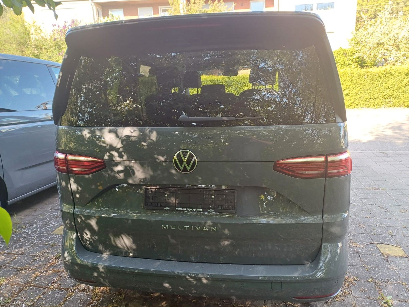 Volkswagen T7 Multivan 2.0 TSI DSG - Samsaru's Car Outlet
