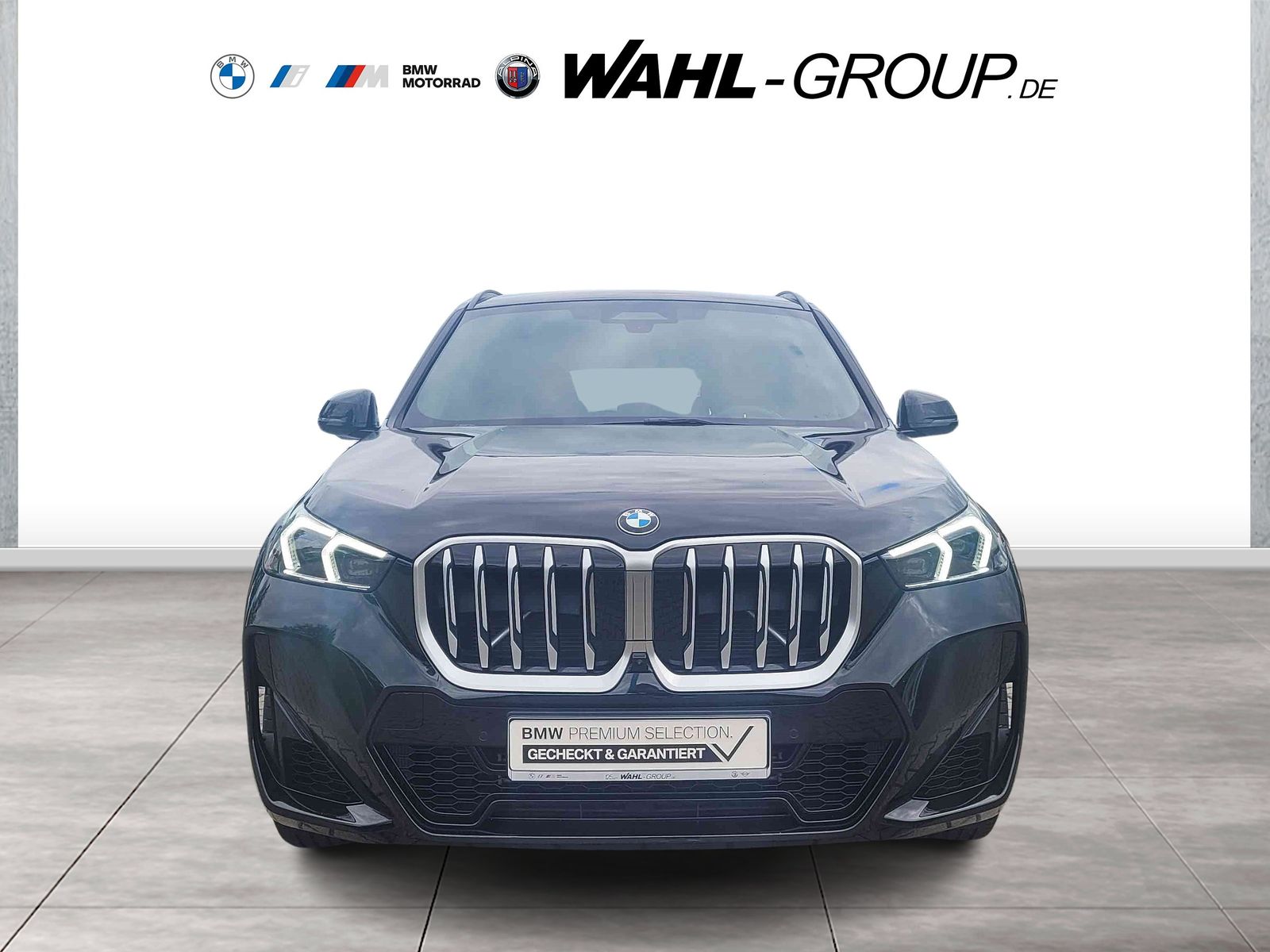 BMW X1 xDrive23i M Sportpaket - Samsaru's Car Outlet
