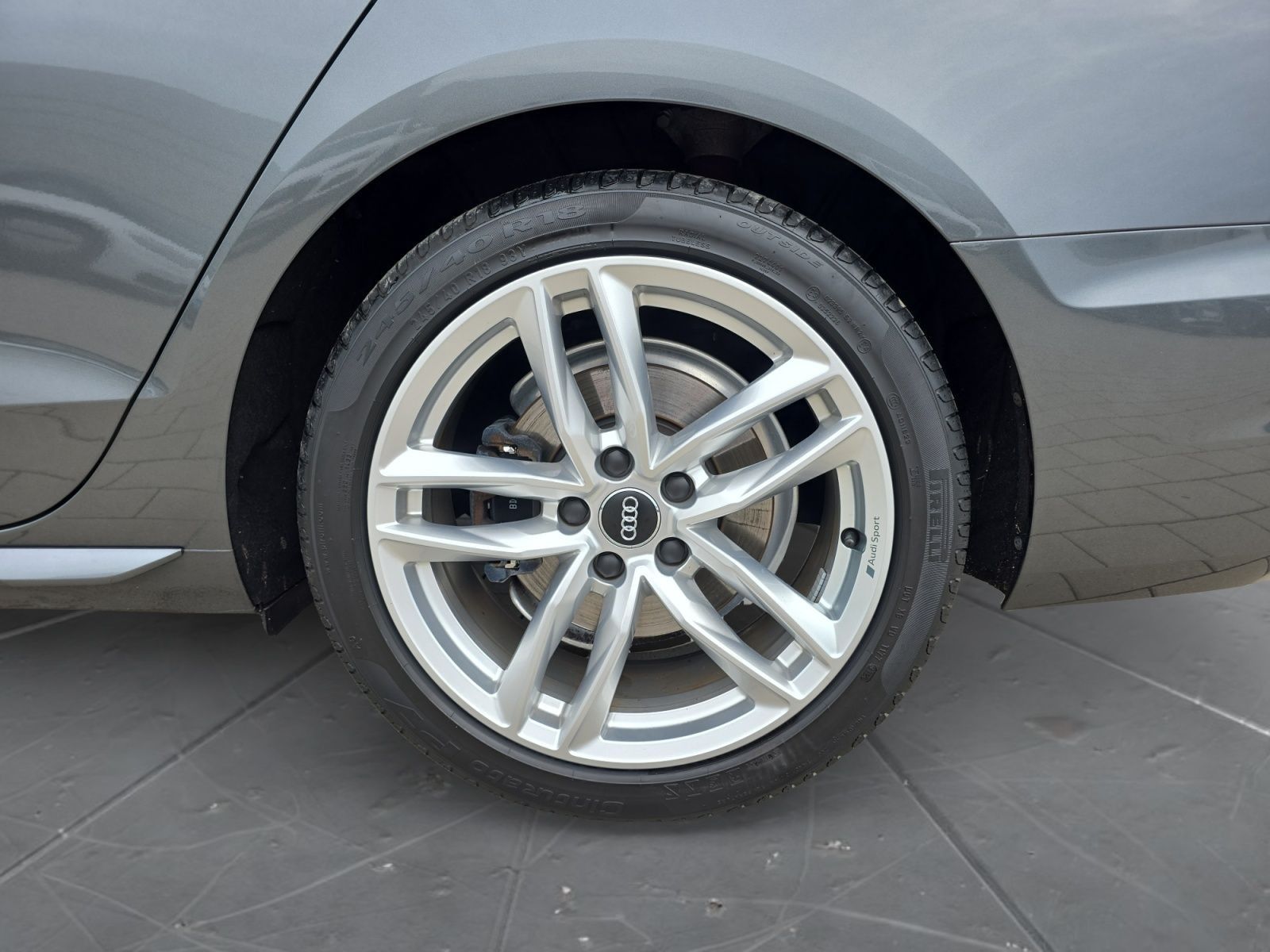 Audi A4 Limousine S line 40 TDI S tronic - Samsaru's Car Outlet
