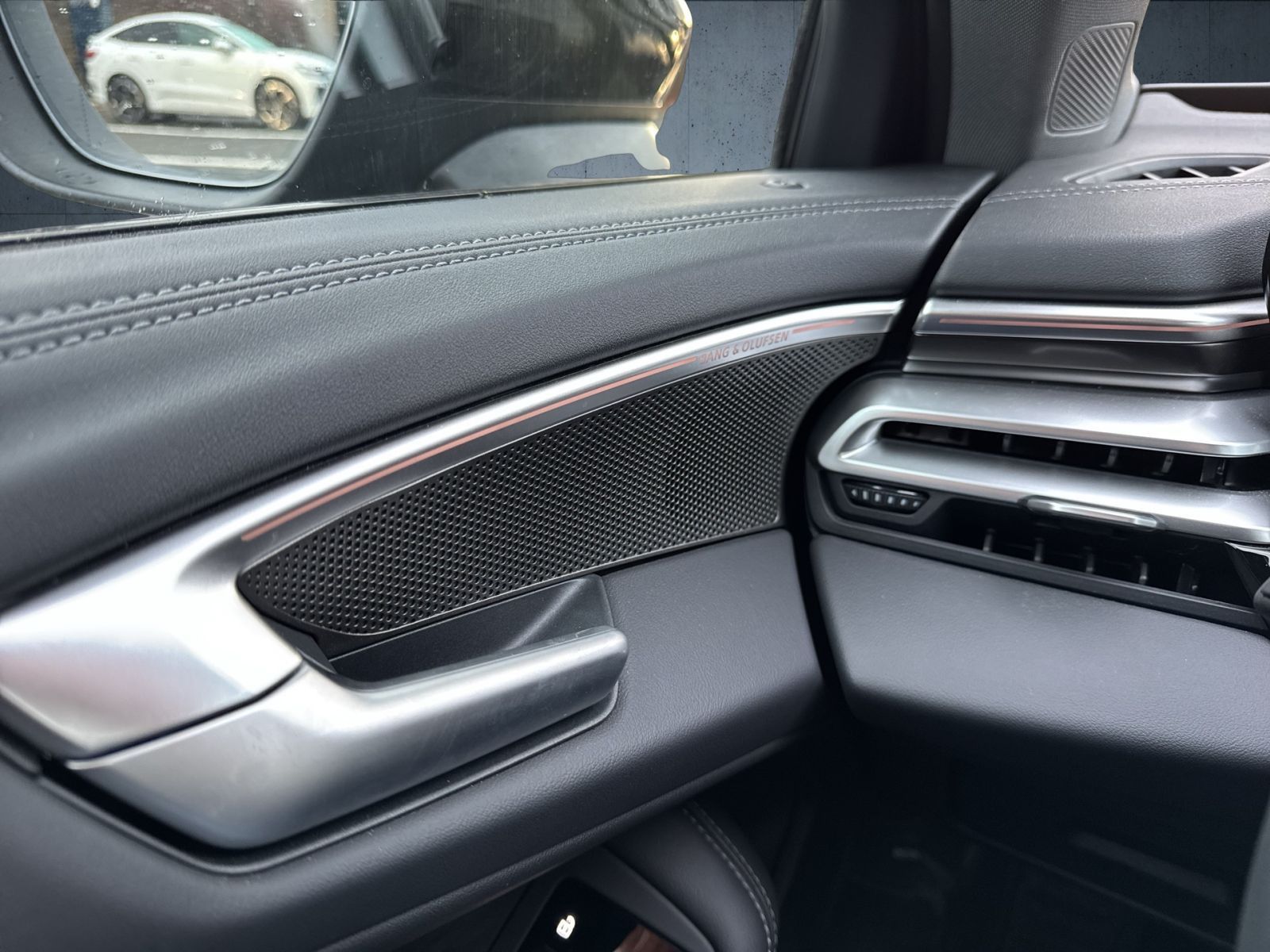 Audi A5 Avant TFSI S line AHK/B&O/StHz/20"/Nav/Assist