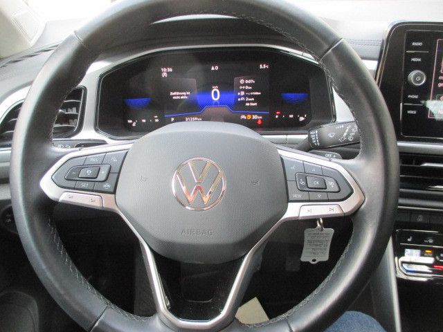 Volkswagen T-Roc 1.5 TSI DSG Life - Samsaru's Car Outlet
