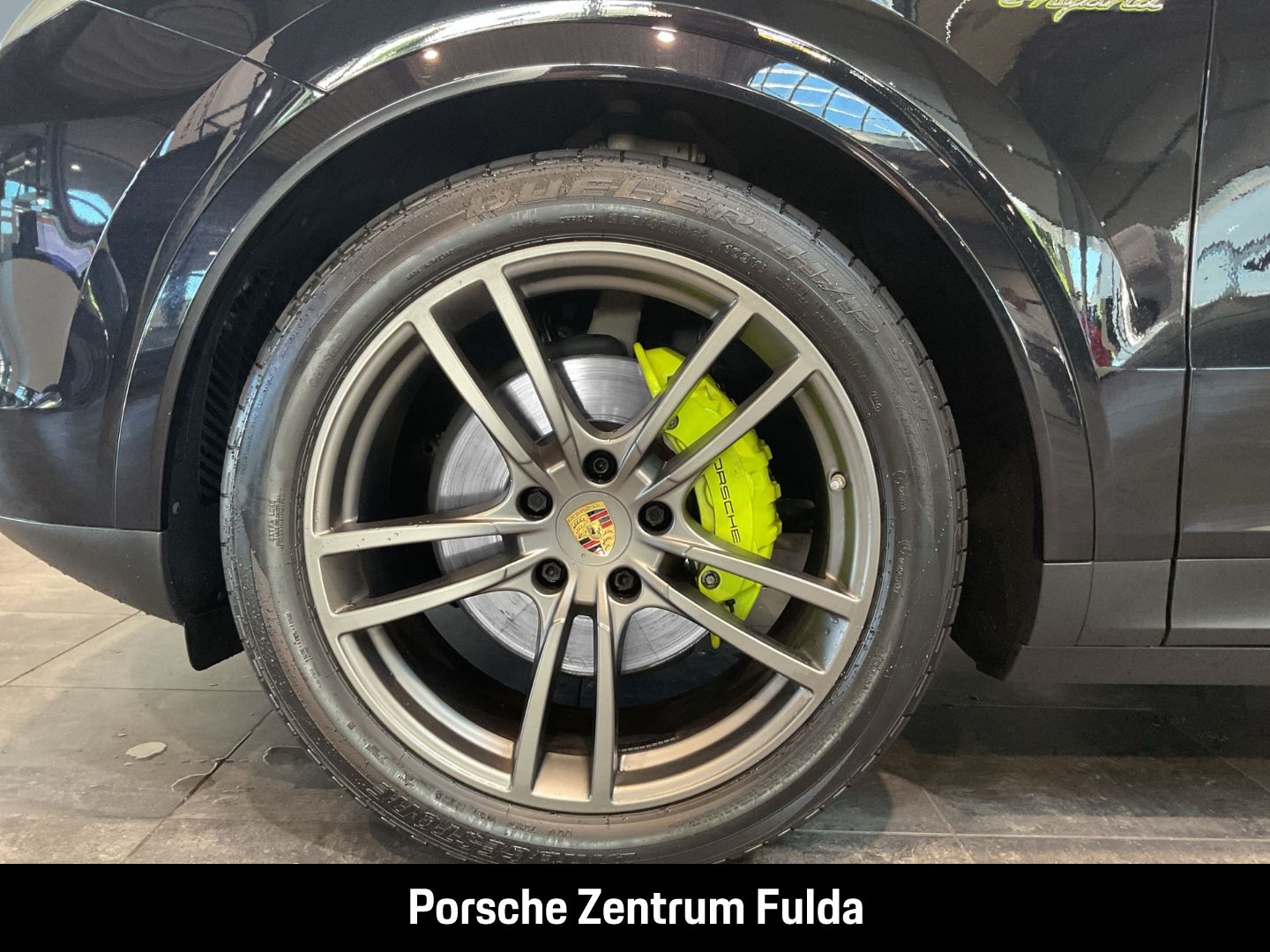 Porsche Cayenne E-Hybrid BOSE Panoramadach LED-Matrix