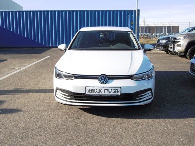 Volkswagen Golf VIII 1.5 TSI OPF Life - Samsaru's Car Outlet