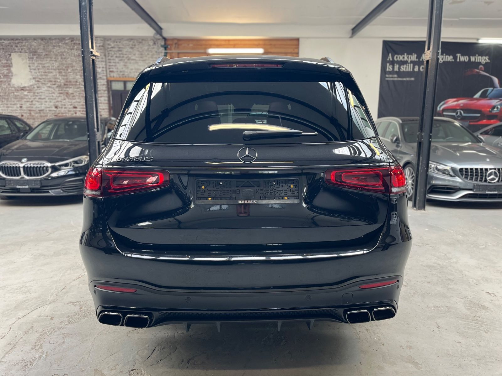 Mercedes-Benz GLS 63 AMG 4Matic+ *BRABUS 700* - Samsaru's Car Outlet