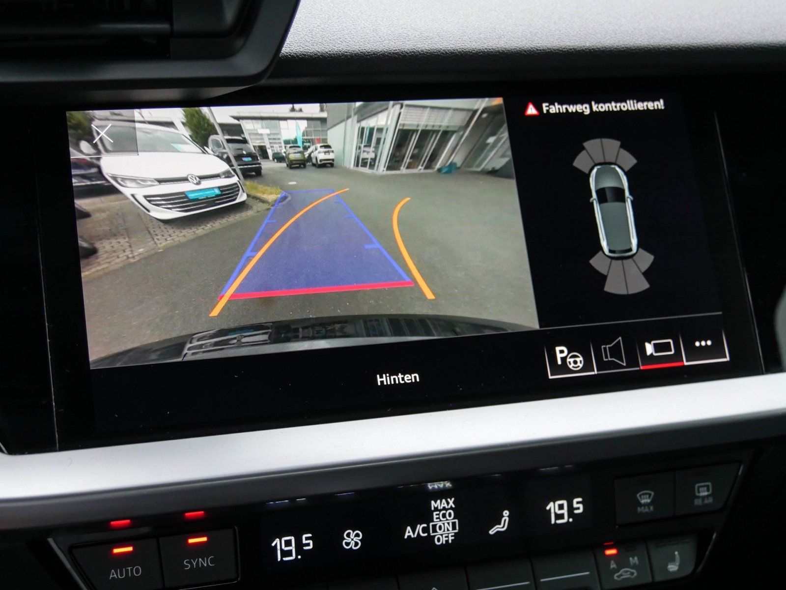 Audi A3 Sportback 30 TDI S-Line - Samsaru's Car Outlet