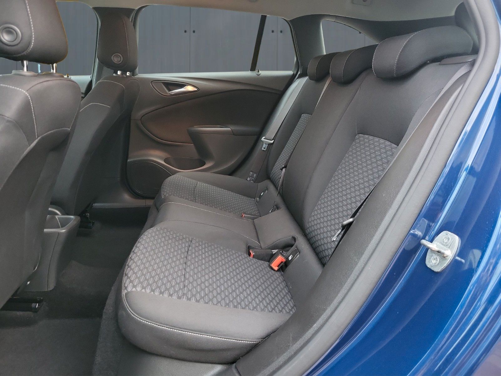 Opel Astra K ST Business Edition - Samsaru's Car Outlet