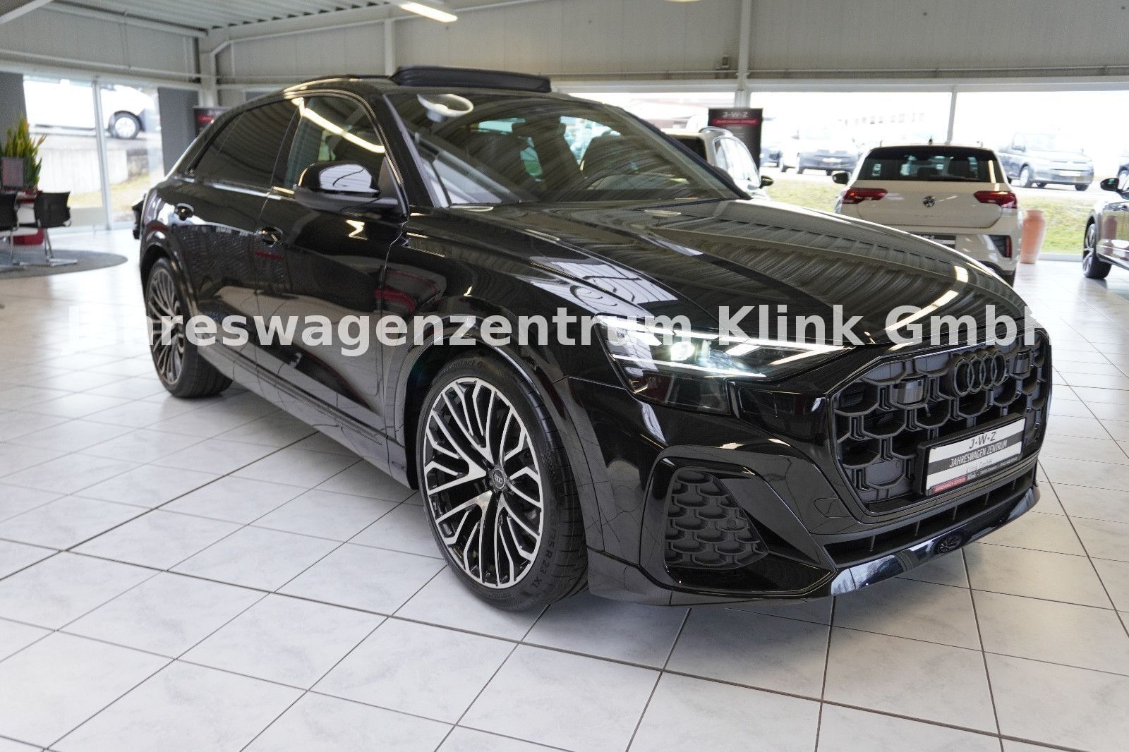 Audi Q8 S-Line 50 tdi quattro tiptronic - Samsaru's Car Outlet