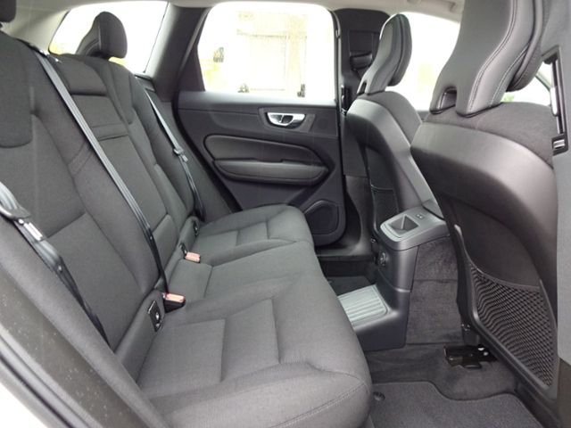 Volvo XC60 T6 Inscription Exp Plug-In AHK ACC PANO 360