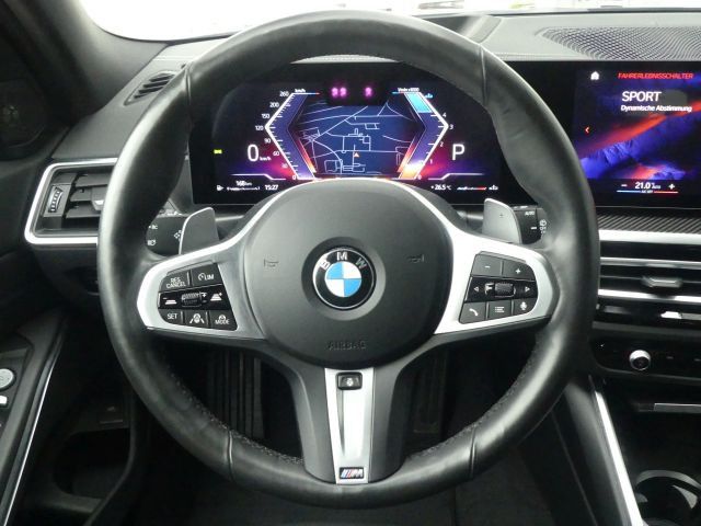 BMW 320 d xDriv Tou M Sport Pano°Mem.°Megavoll°84t€