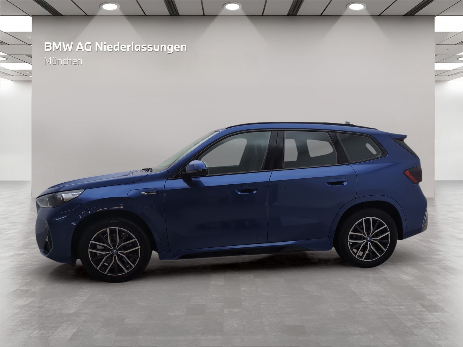 BMW X1 xDrive30e M Sport - Samsaru's Car Outlet