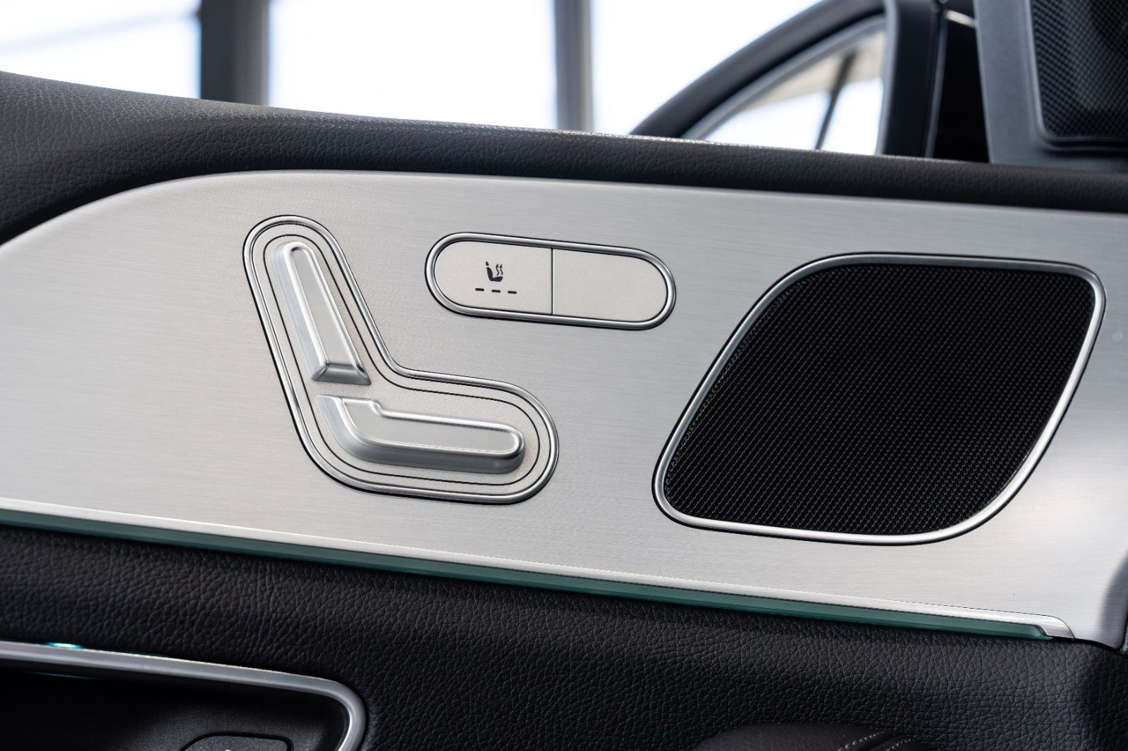 Mercedes-Benz GLE 350 de 4M *LEDER*NAVI*LED-HIGH*DAB*1.HAND*