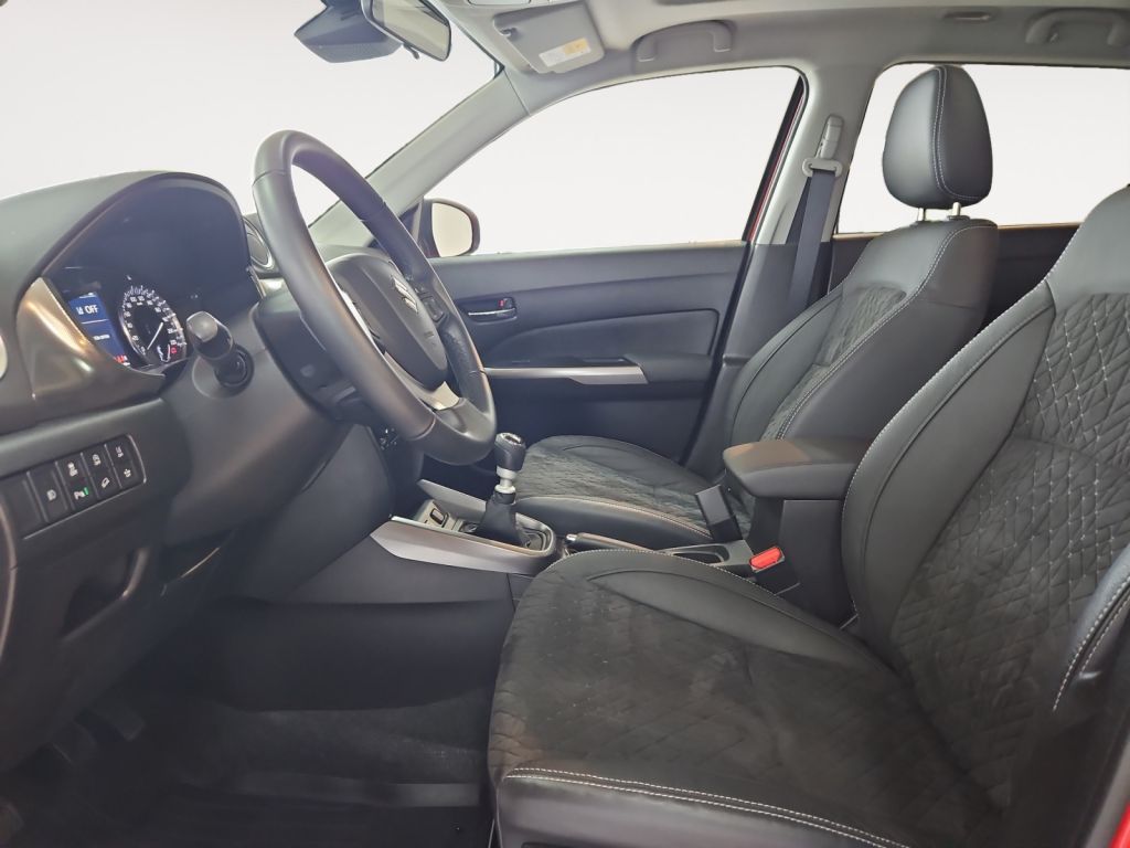 Suzuki Vitara 1.4 Comfort AWD - Samsaru's Car Outlet