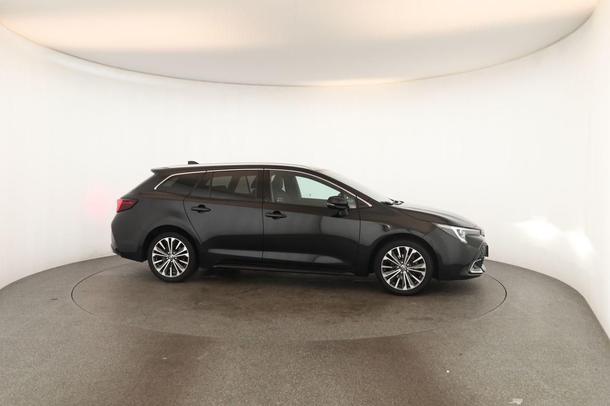 Toyota Corolla Touring Sports 1.8 CVT Team D Navi Kam