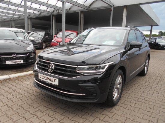 Volkswagen Tiguan 1.5 TSI Life - Samsaru's Car Outlet