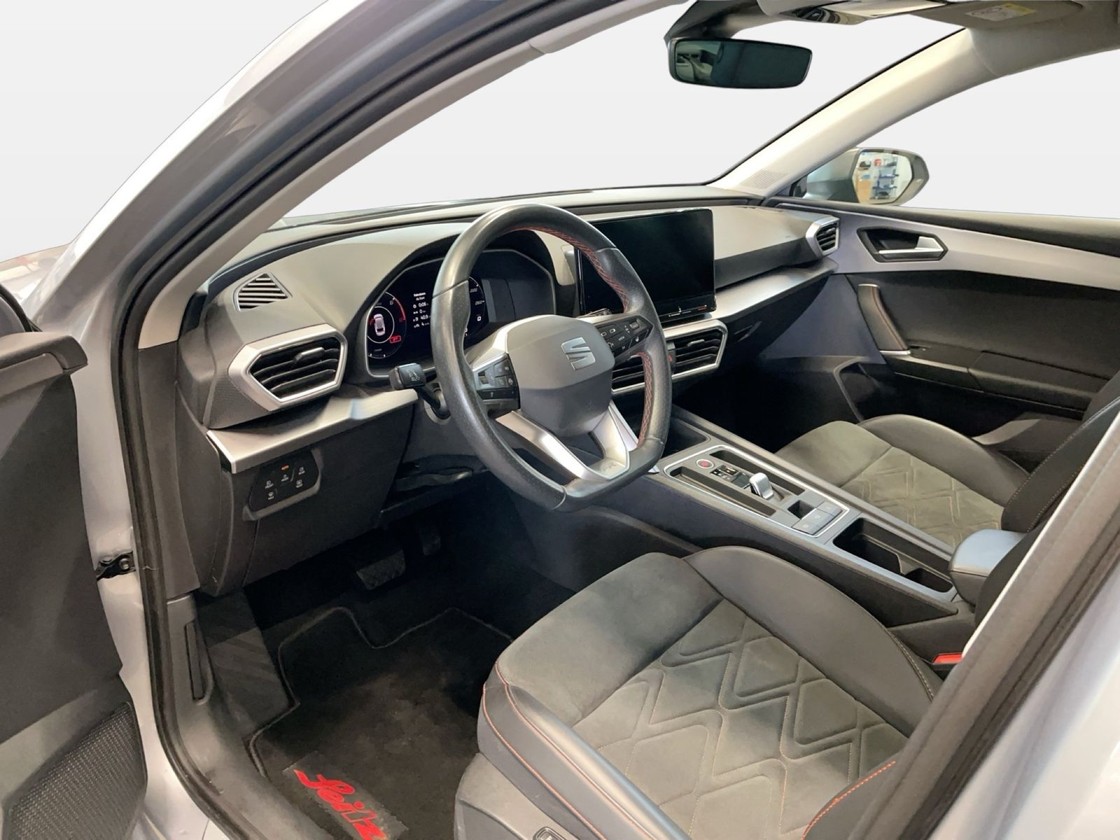 Seat Leon SP FR 1.4 eHybrid TSI DSG ACC AHK AUT Kam.