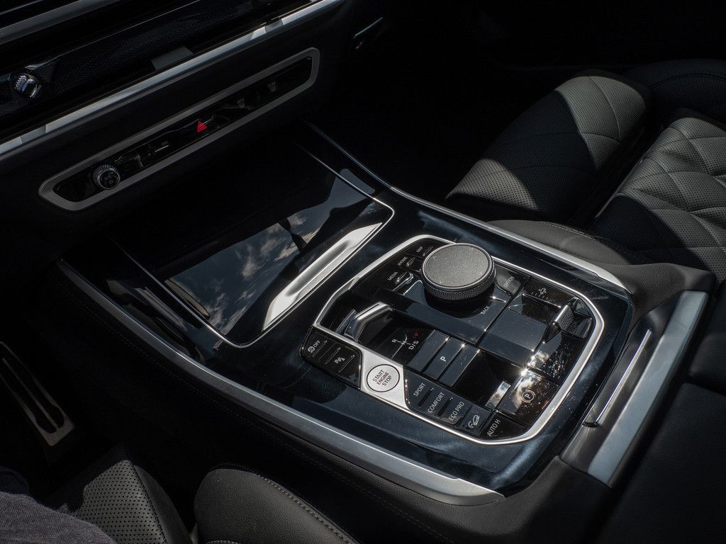 BMW X5 xDrive 30d M-Sport Pro INDIVIDUAL+LUTFEDERUNG