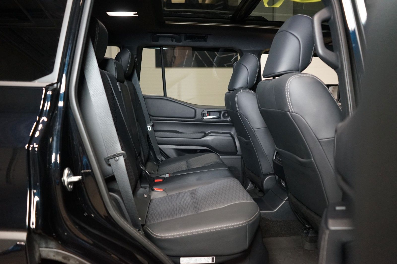 Toyota Land Cruiser EXECUTIVE*AUX.HEAT*JBL*74.545€NETTO
