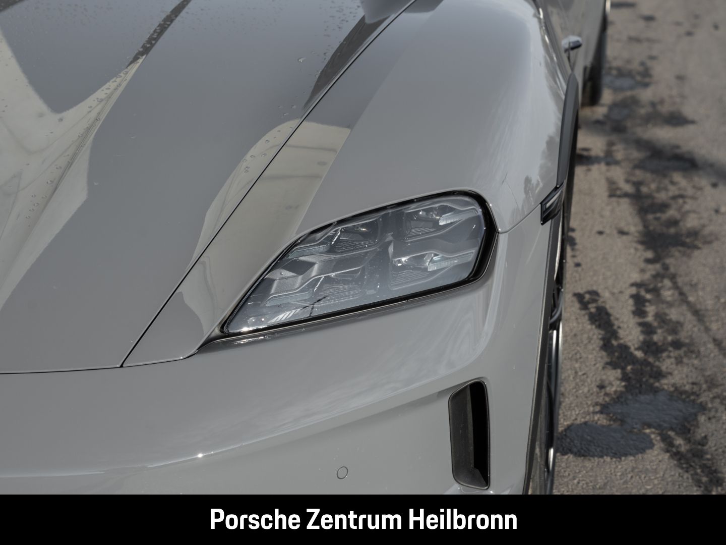 Porsche Taycan 4S Cross Turismo LED-Matrix InnoDrive