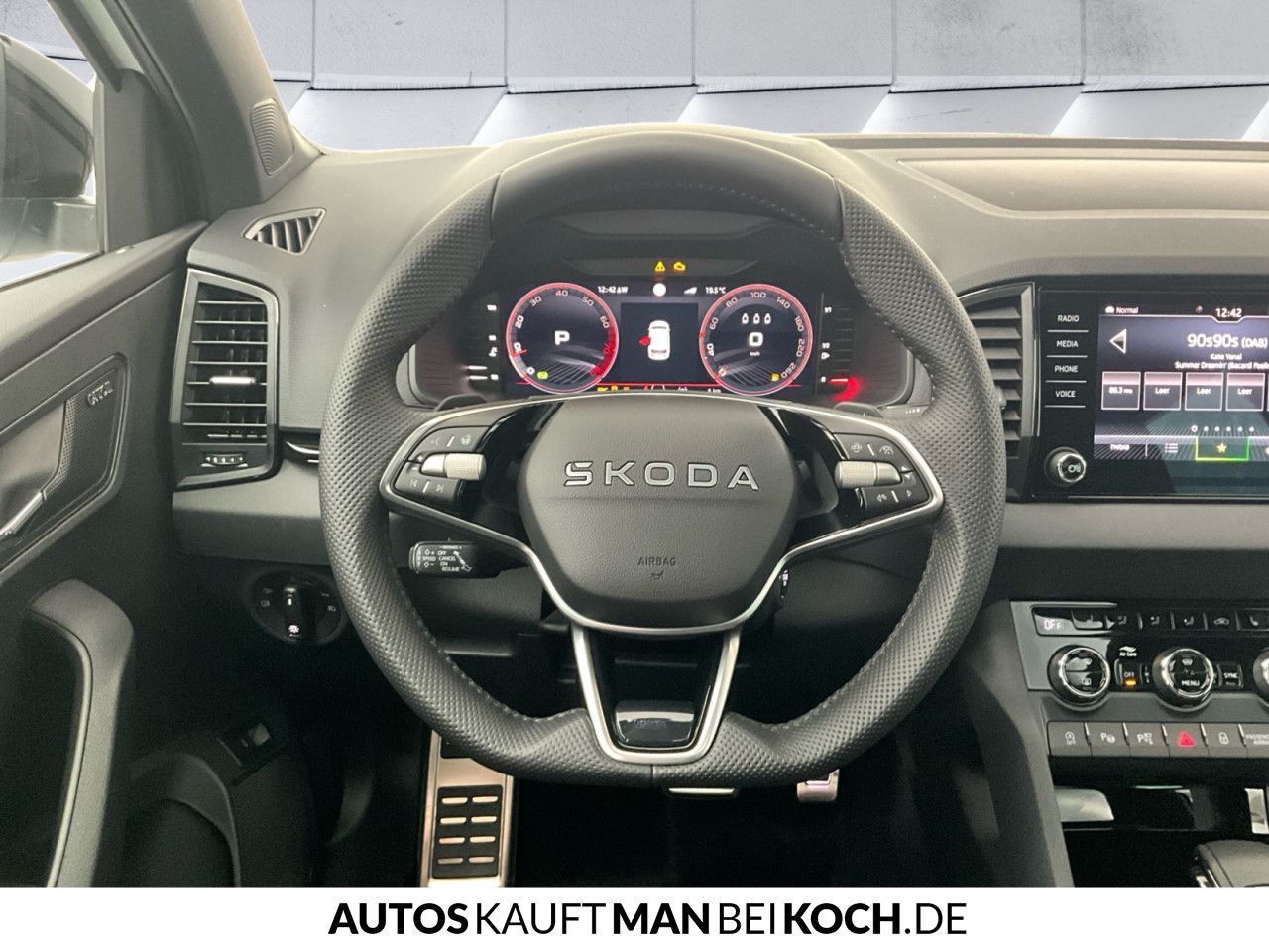 Skoda Karoq 2.0TSI 4x4 Sportline NAVI AHZV CANTON PANO