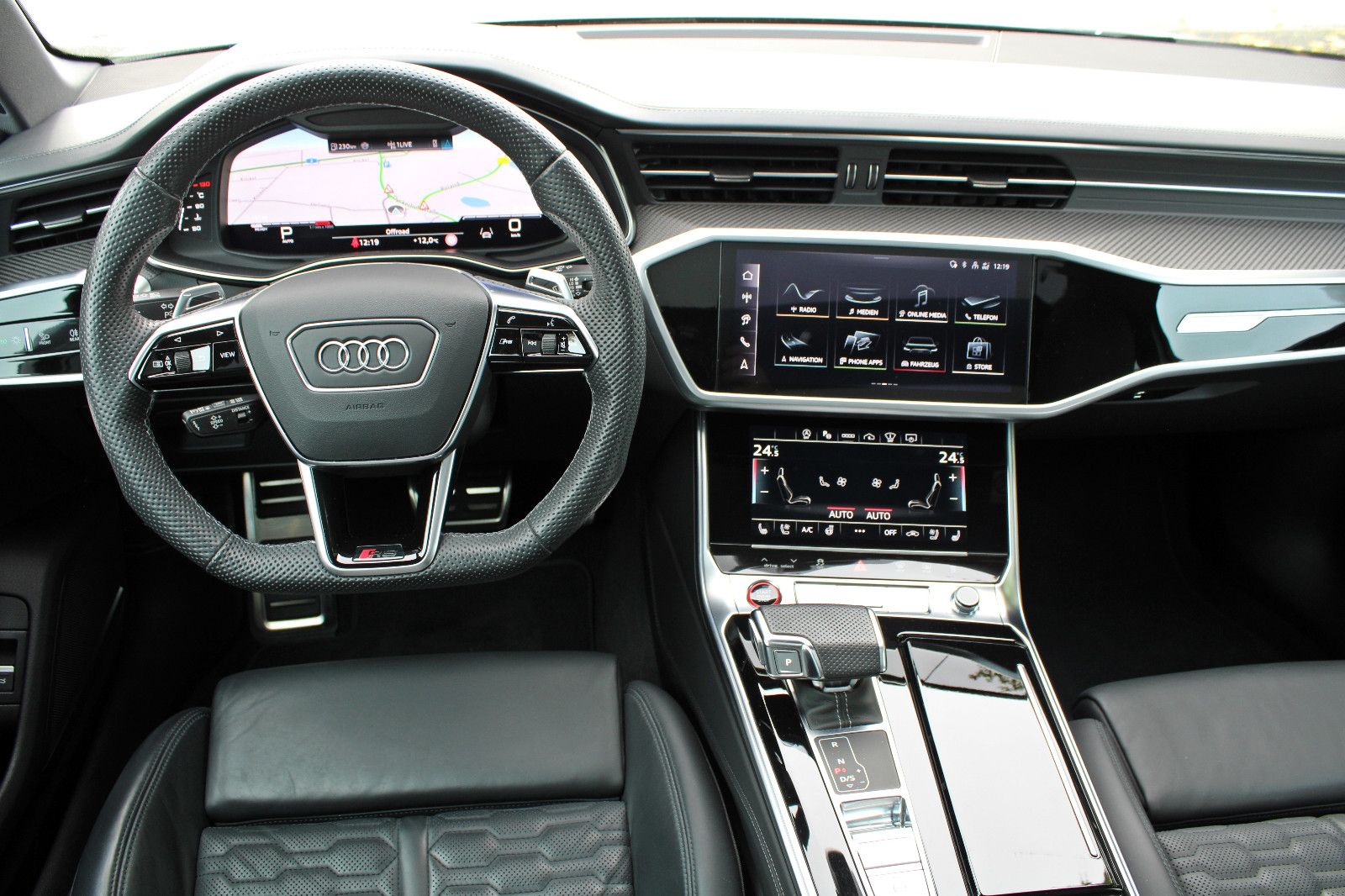 Audi RS6 Avant TFSI qu performance PANO LASER AHK HUD