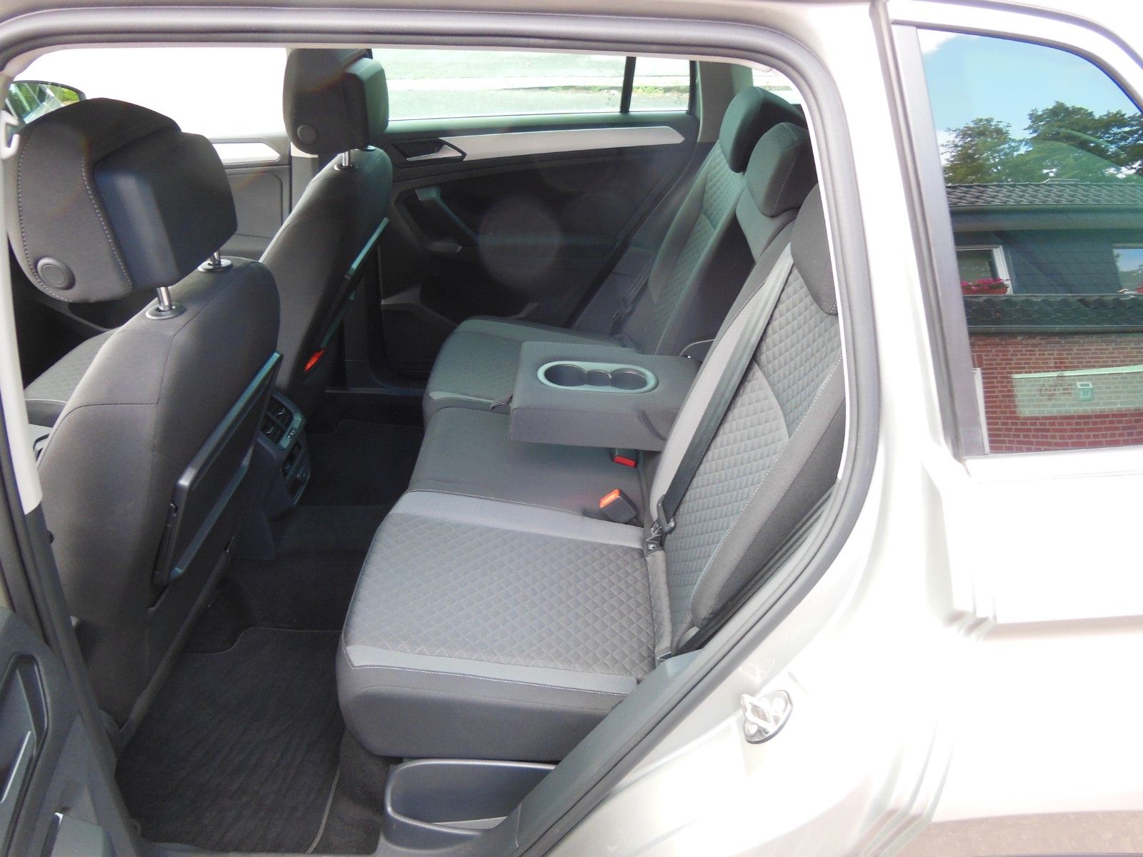 Volkswagen Tiguan Comfortline 1.5 TSI - Samsaru's Car Outlet