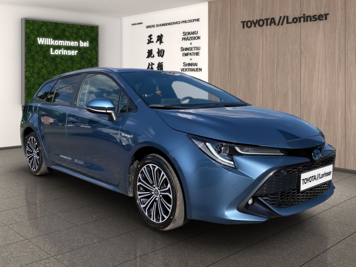 Toyota Corolla Touring Sports Hybrid - Samsaru's Car Outlet