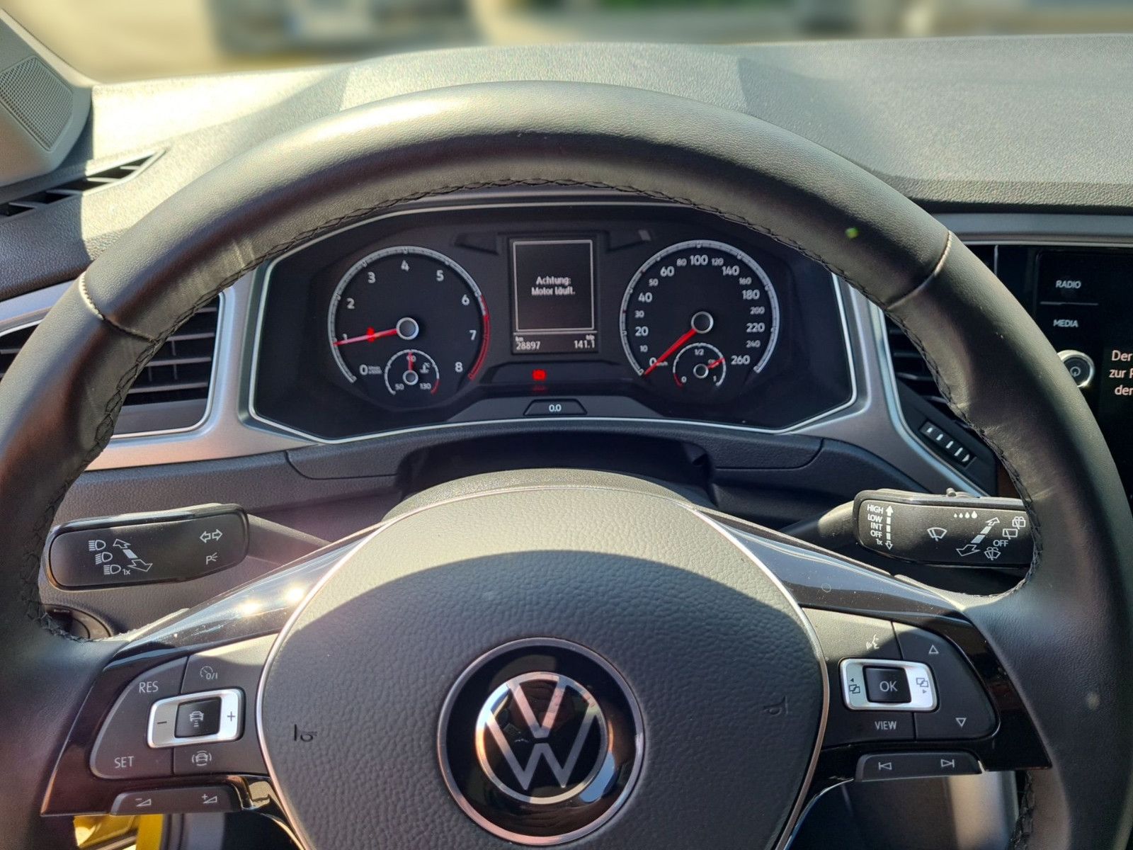 Volkswagen T-Roc 1.5 TSI Active - Samsaru's Car Outlet