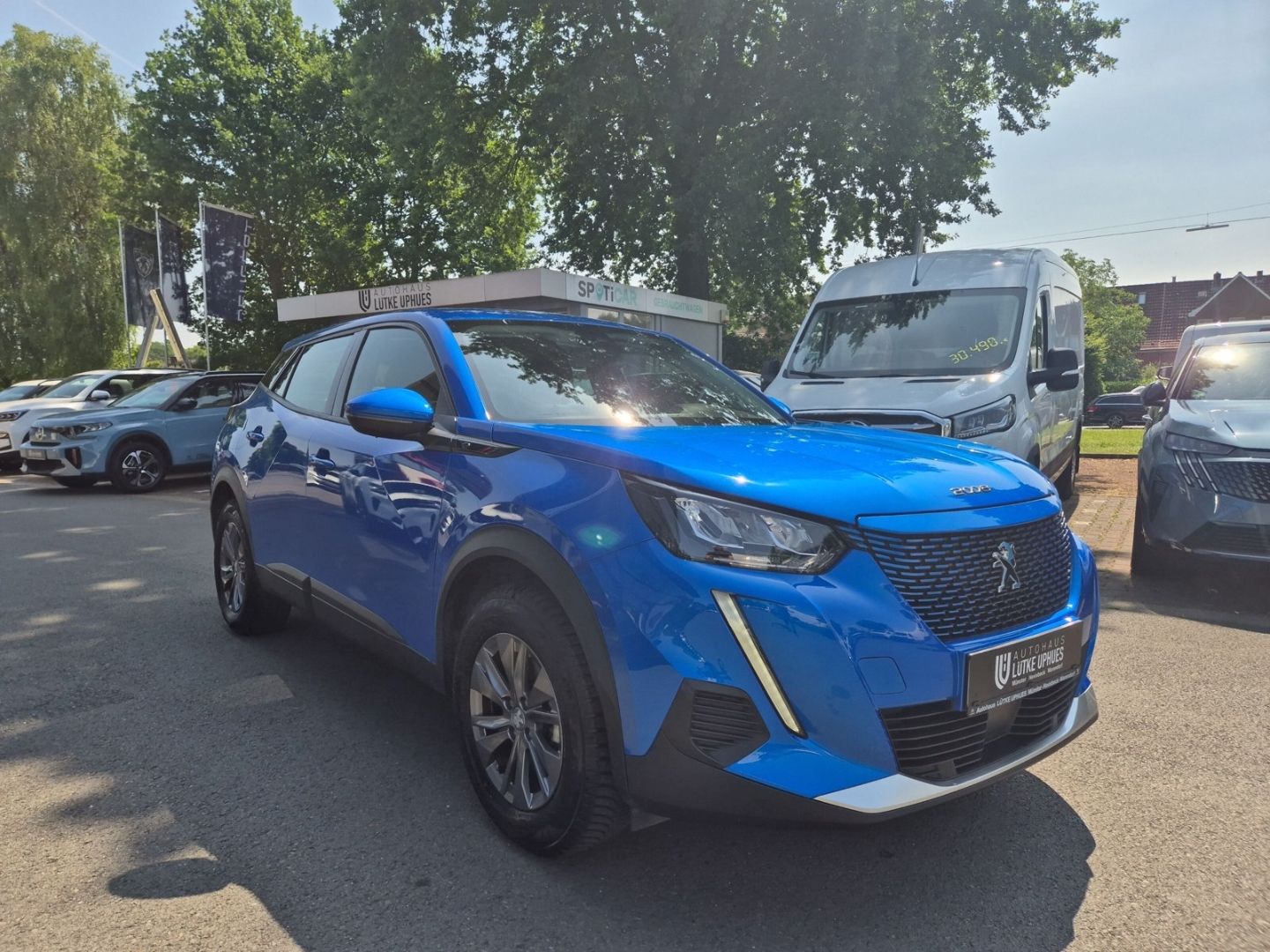 Peugeot 2008 Active Elektro - Samsaru's Car Outlet