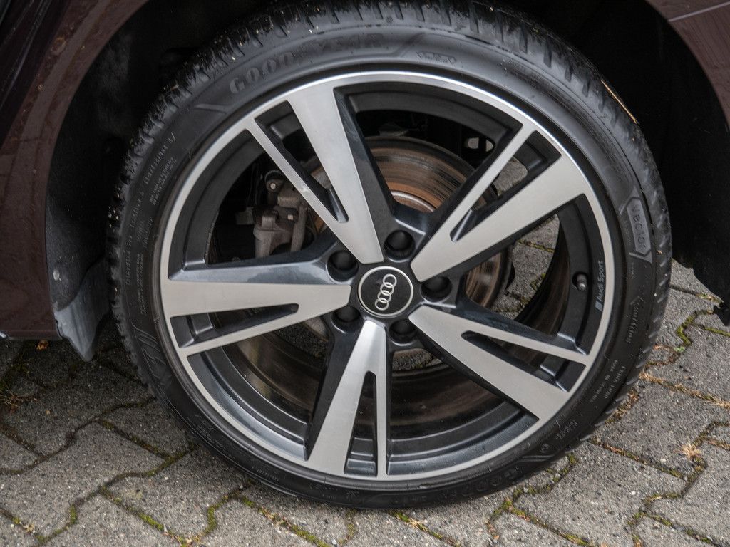 Audi A3 Sportback 40TFSI S line MATRIX NAVI PANORAMA