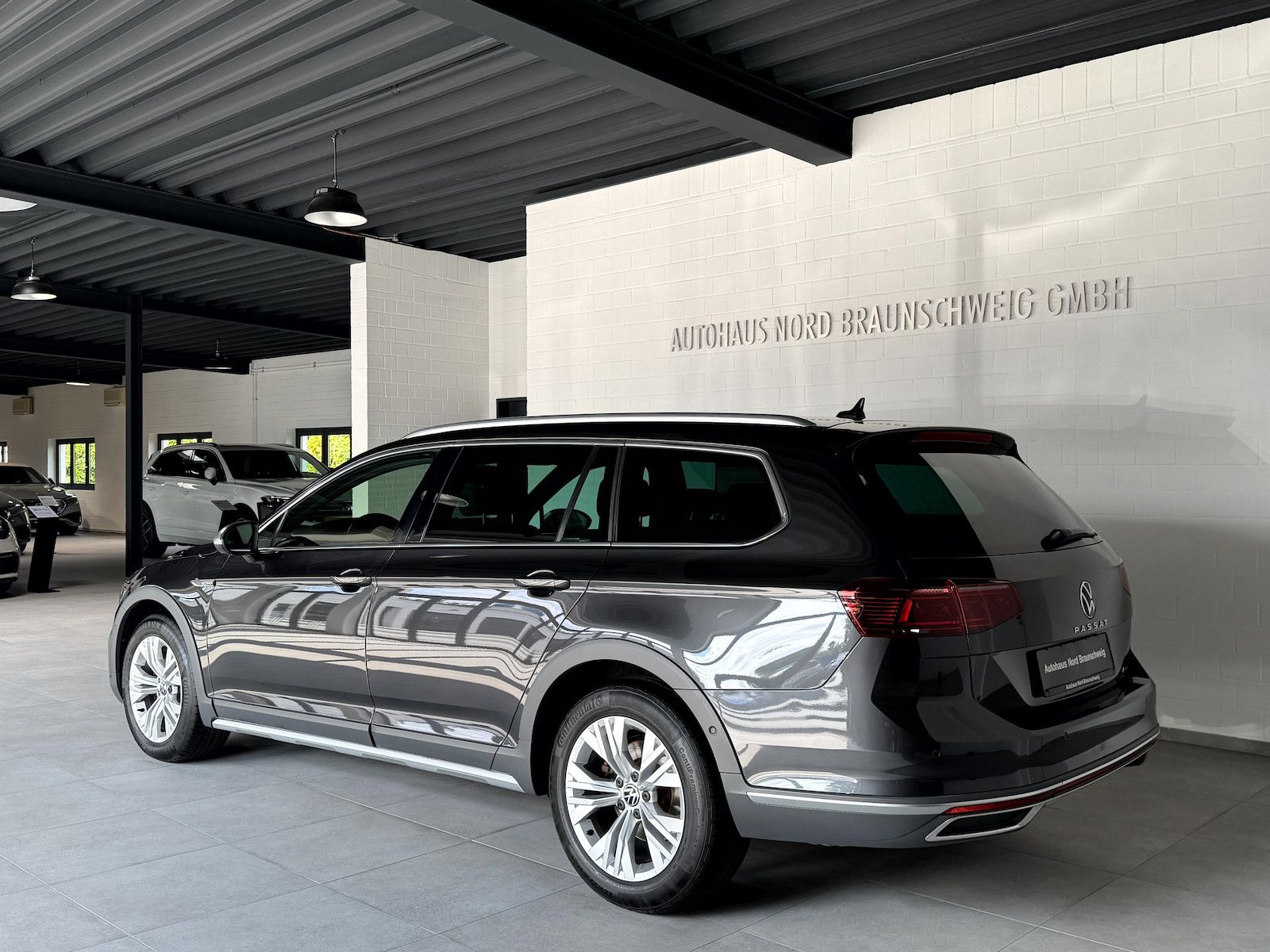 Volkswagen Passat Alltrack Variant 2.0 TDI DSG*Pano*AHK*IQ*