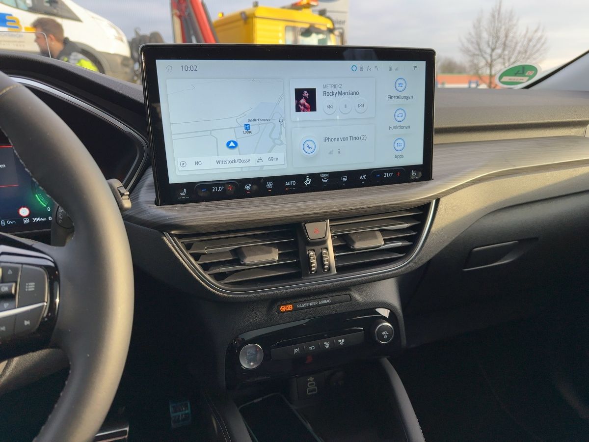 Ford KUGA ACTIVE X - Samsaru's Car Outlet