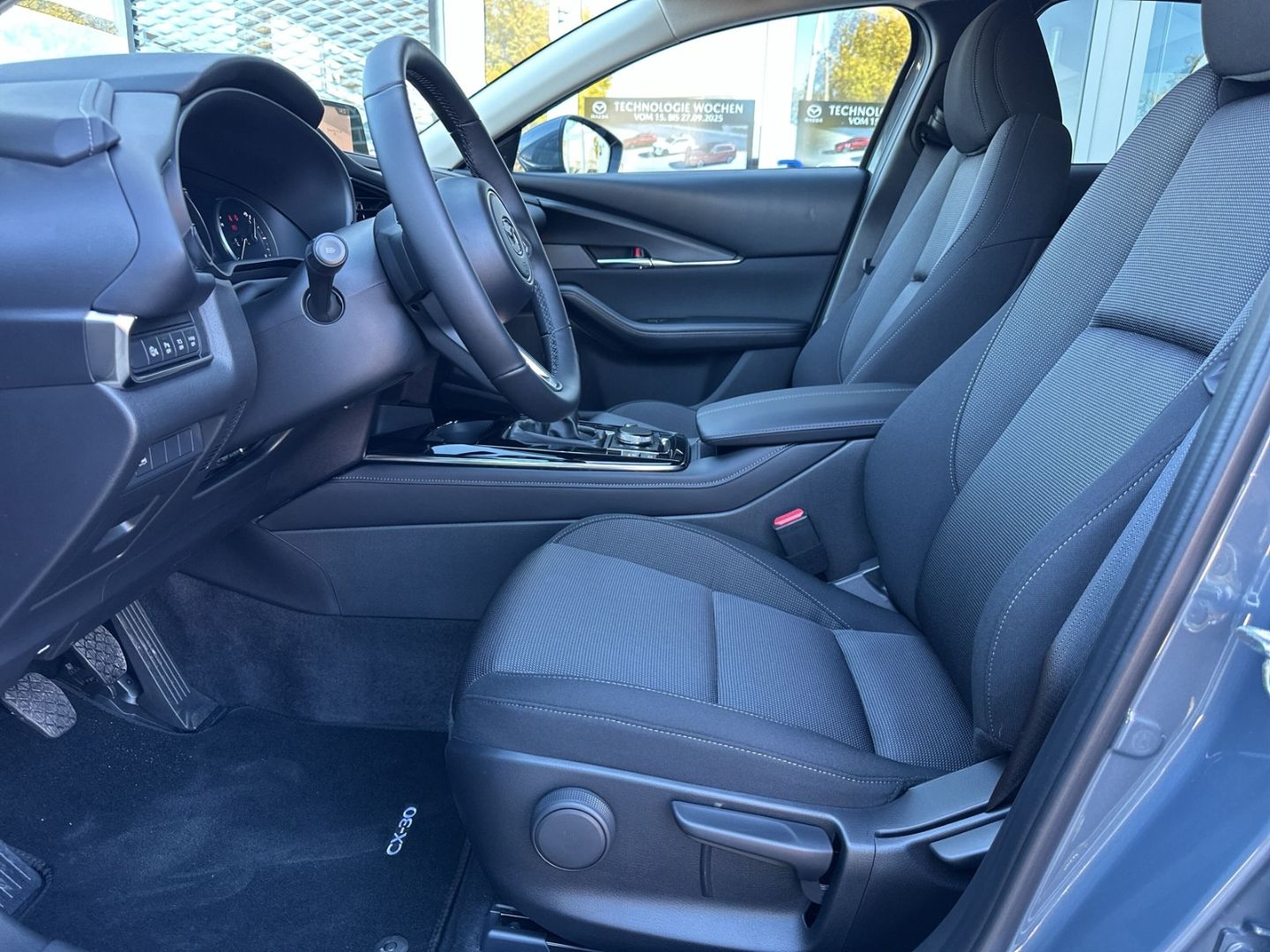 Mazda CX-30 Centre-Line 2WD 2.5 e-SKYACTIV-G 140 HUD N