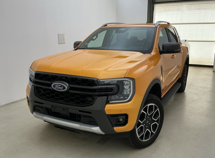 Ford Ranger Wildtrak e-4WD Doppelkabine 3.0 V6, ACC, 