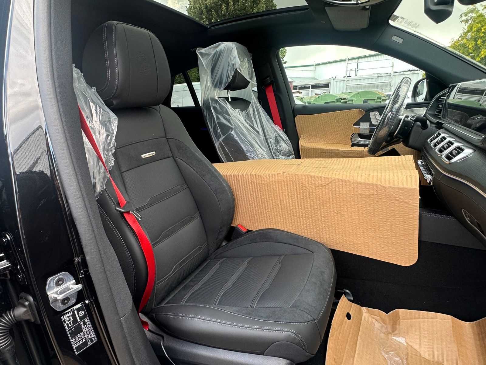 Mercedes-Benz GLE 53e*AMG*CARBON-LENK*PANO*HUD*BELÜF+MASS*SOFT