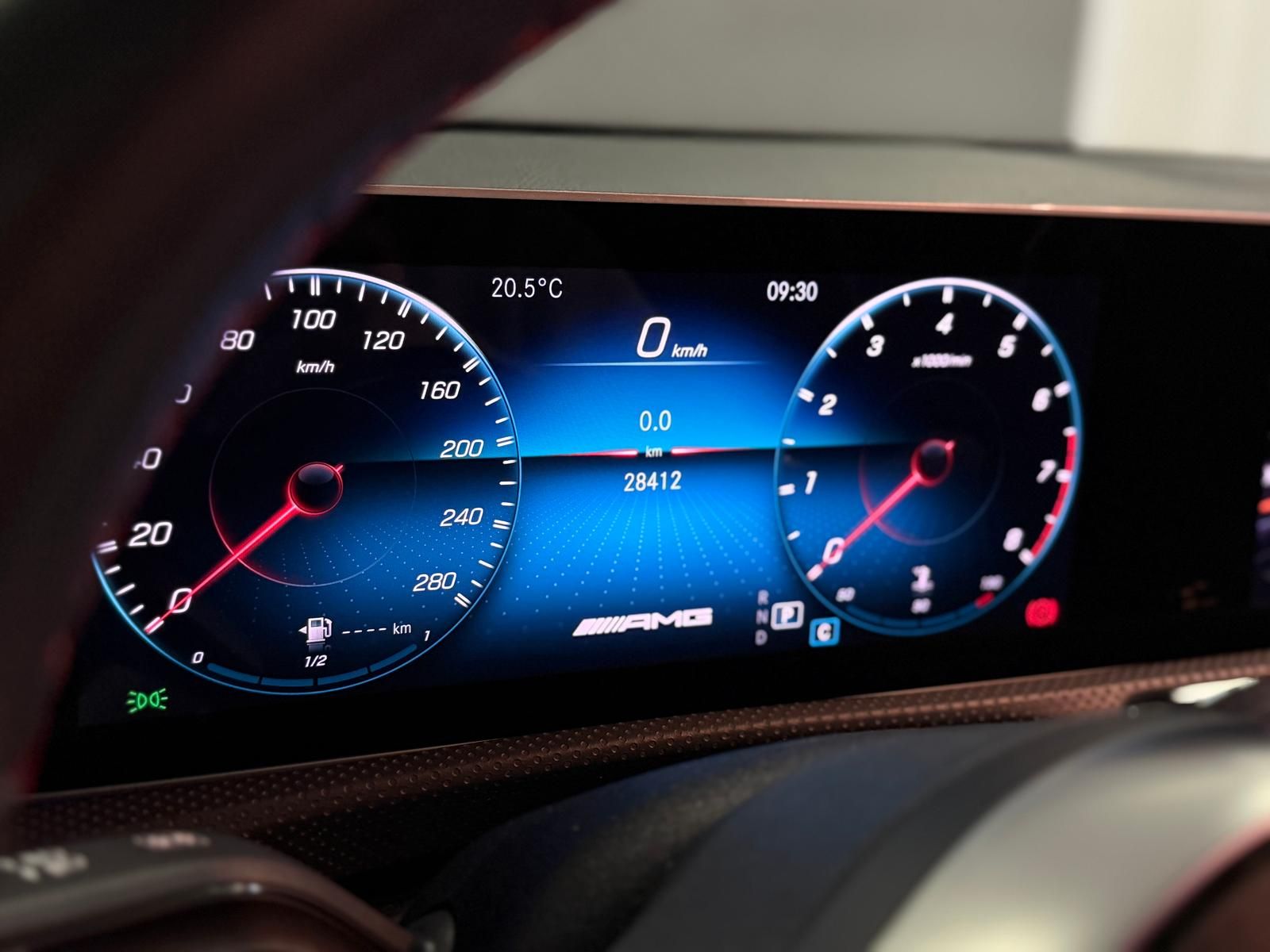 Mercedes-Benz CLA 35 AMG 4M - Samsaru's Car Outlet
