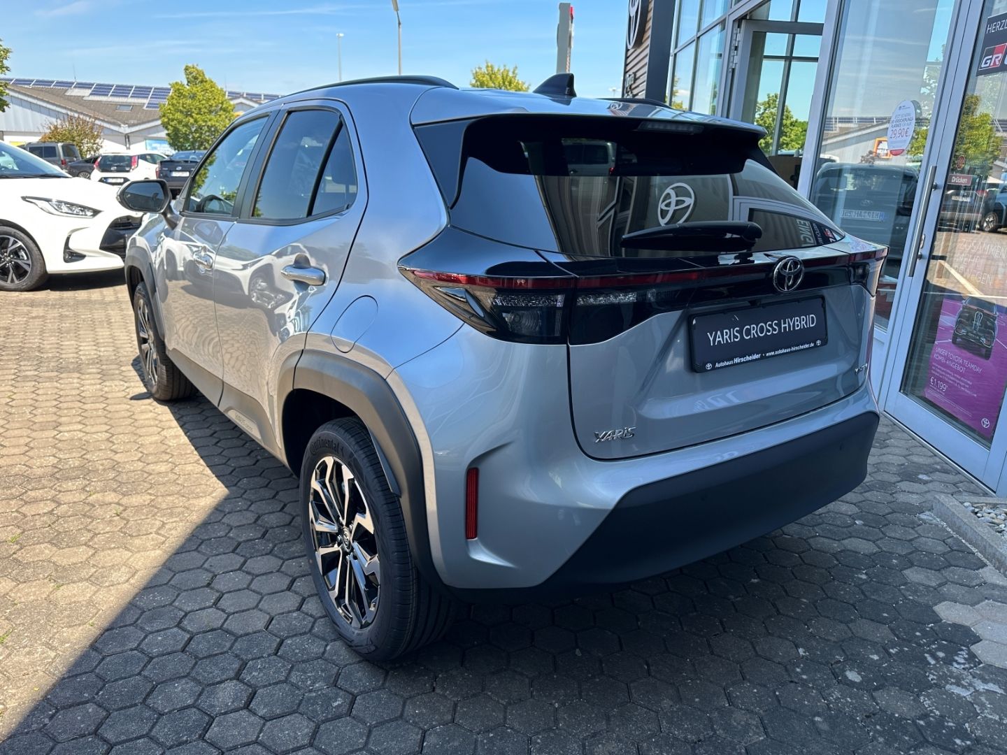 Toyota Yaris Cross 1,5 l 4x2 Hybrid Teamplayer*Safety,-