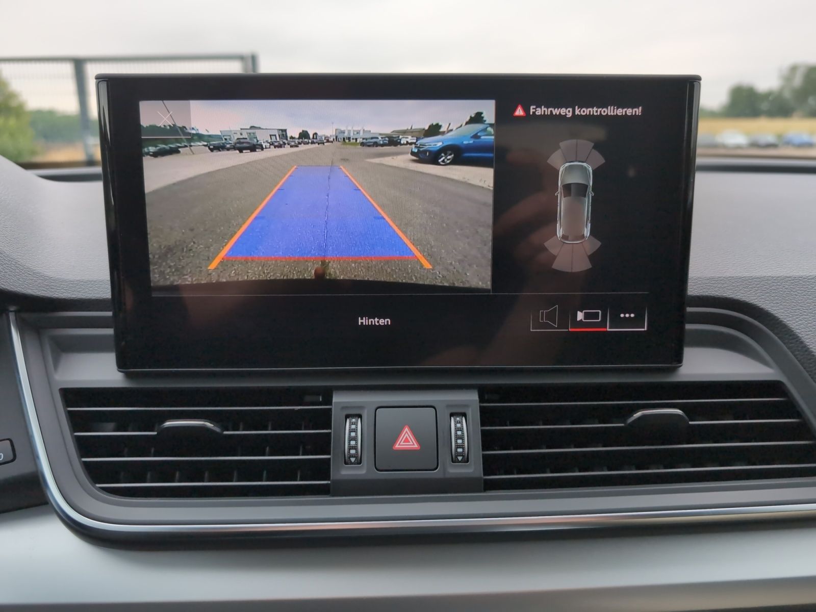 Audi Q5 40 TDI q. S-Tronic Advanced - Samsaru's Car Outlet