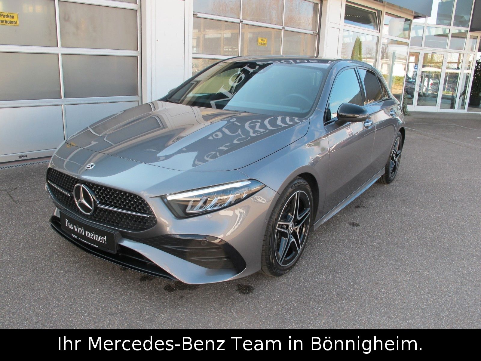 Mercedes-Benz A 180 AMG Line - Samsaru's Car Outlet