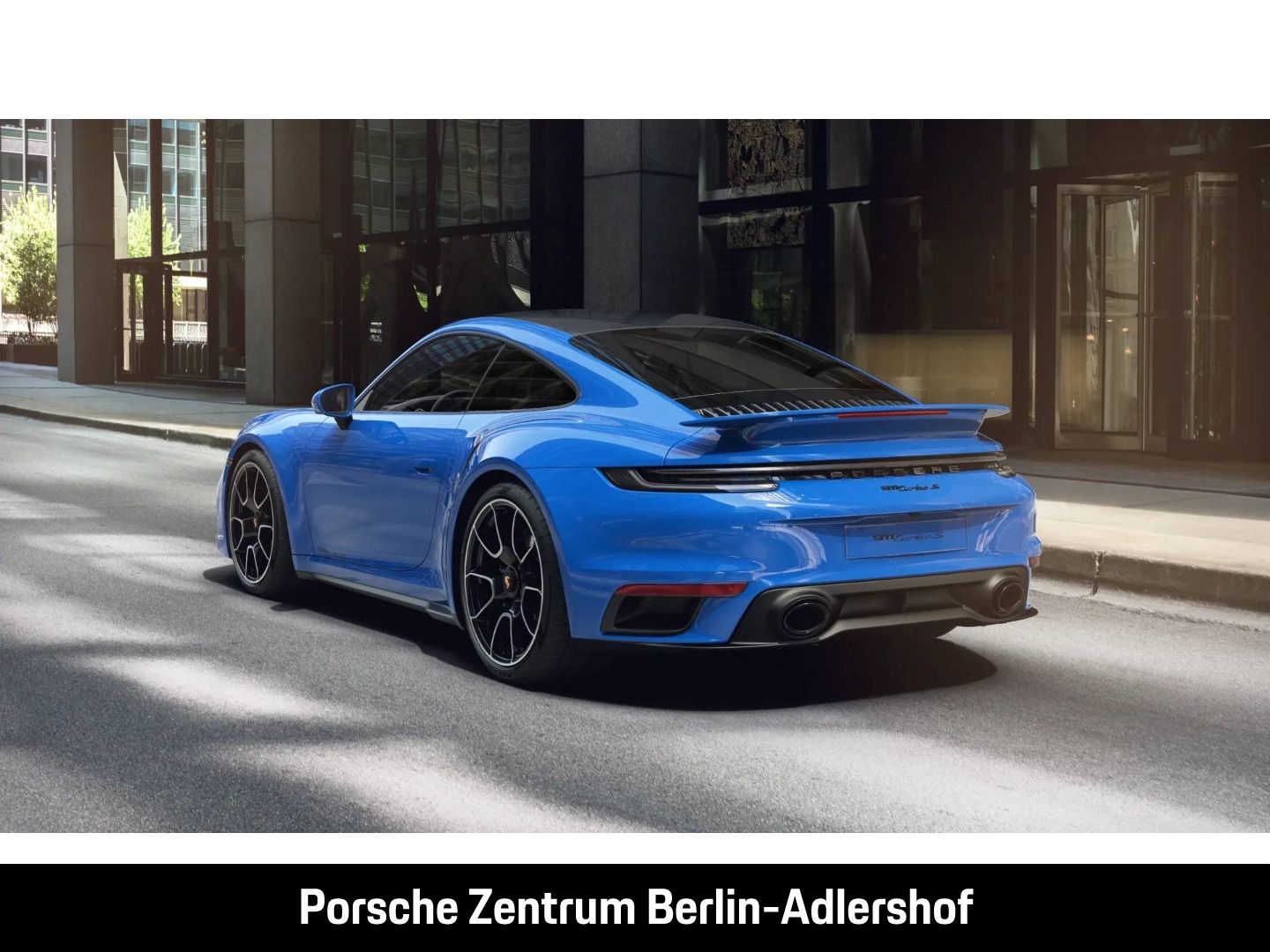 Porsche 992 911 Turbo S Sharkblue Burmester HA-Lenkung