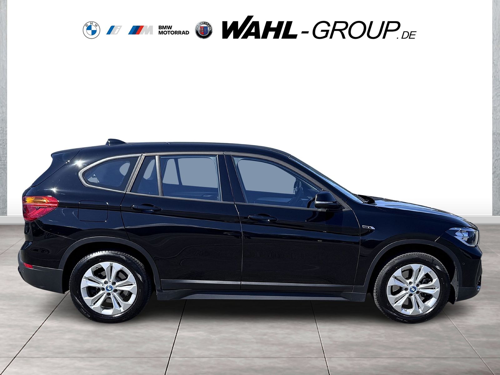 BMW X1 xDrive25e Advantage - Samsaru's Car Outlet