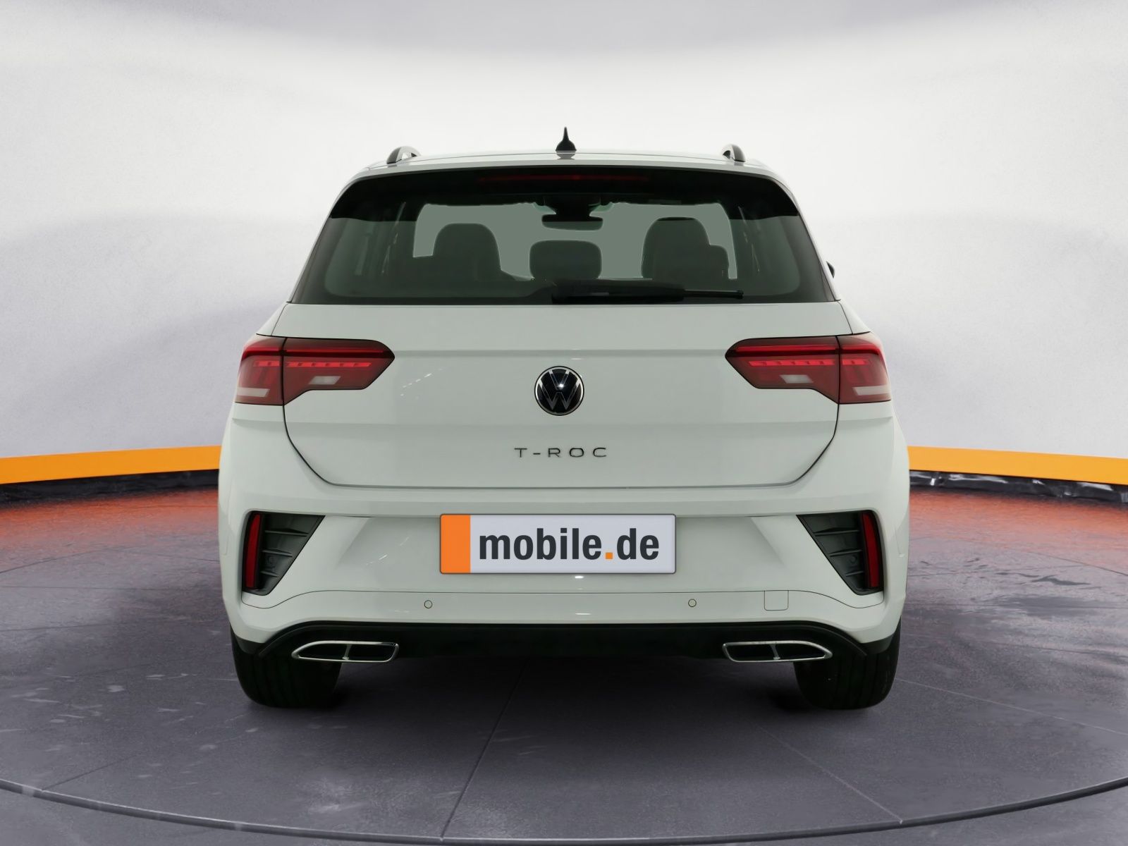 Volkswagen T-Roc R-Line - Samsaru's Car Outlet