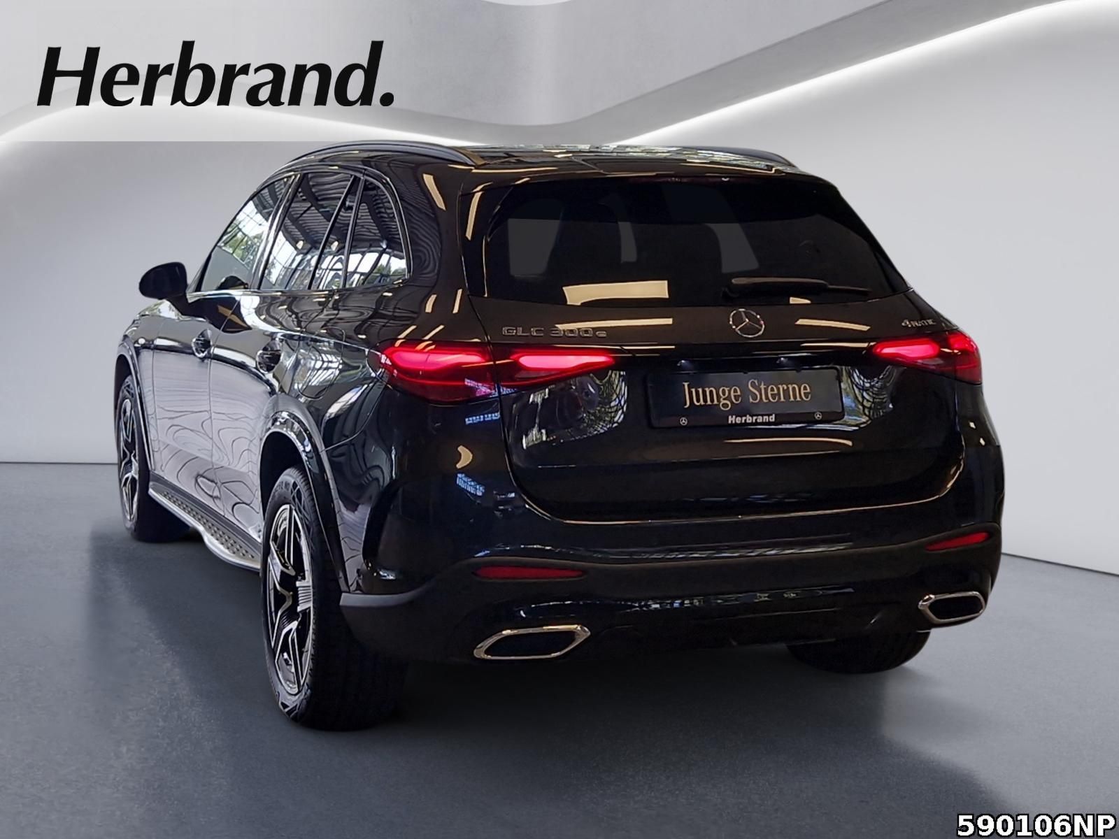 Mercedes-Benz GLC 300 e 4M AMG  Night Pano AHK Memory DISTRON