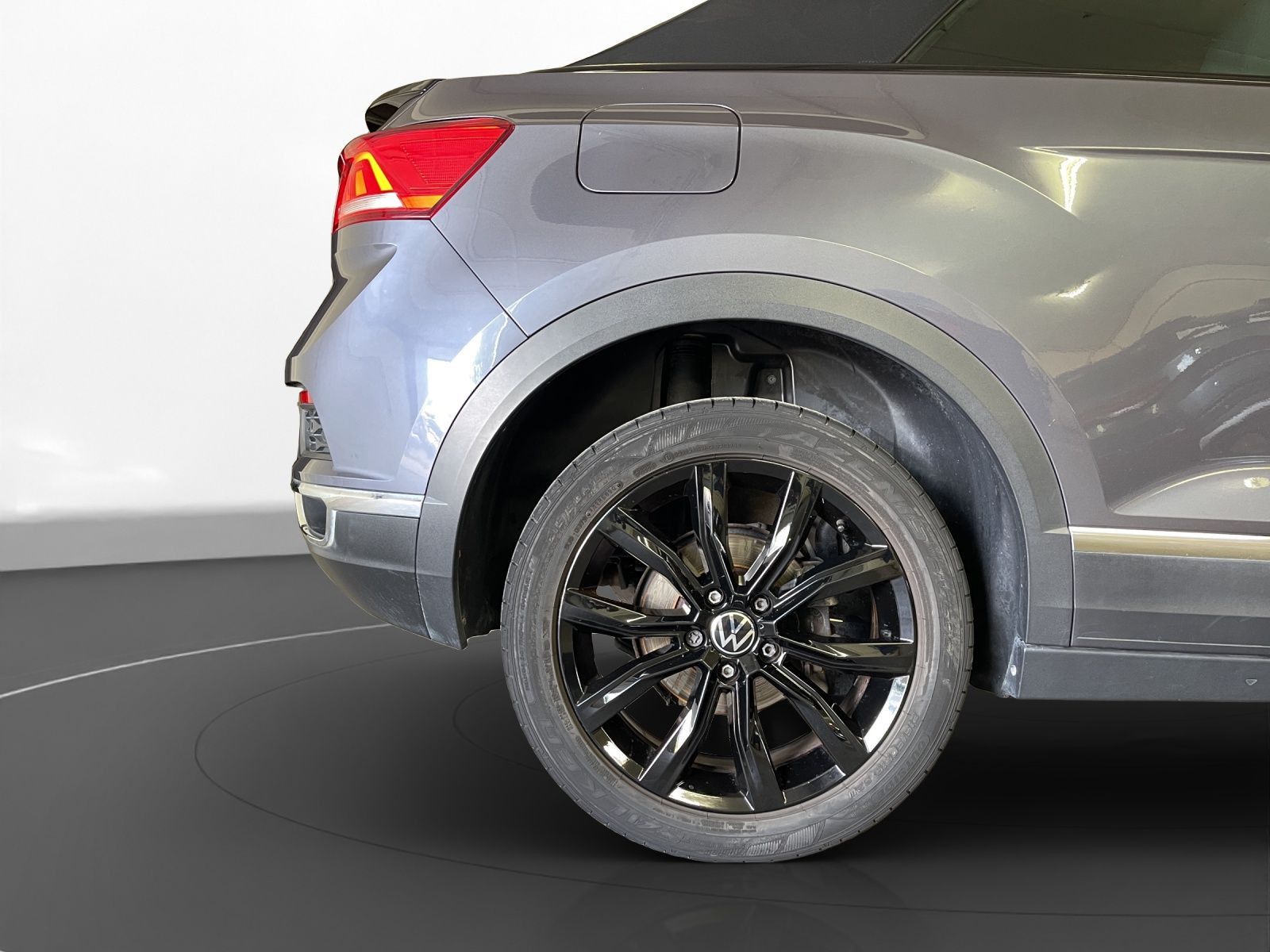 Volkswagen T-Roc Cabrio 1.0 TSI Style - Samsaru's Car Outlet